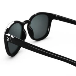 Quechua Zonnebril Voor Wandelen Volwassenen MH160 Polariserend Categorie 3 -Aanbiedingen Sportief Leven Winkel zonnebril voor wandelen volwassenen mh160 polariserend categorie 3 3