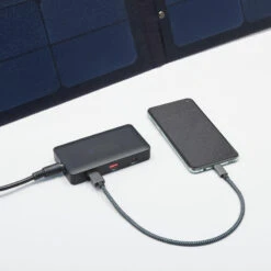 Quechua Zonnepaneeltje Voor De Camping 50 Watt -Aanbiedingen Sportief Leven Winkel zonnepaneeltje voor de camping 50 watt 3